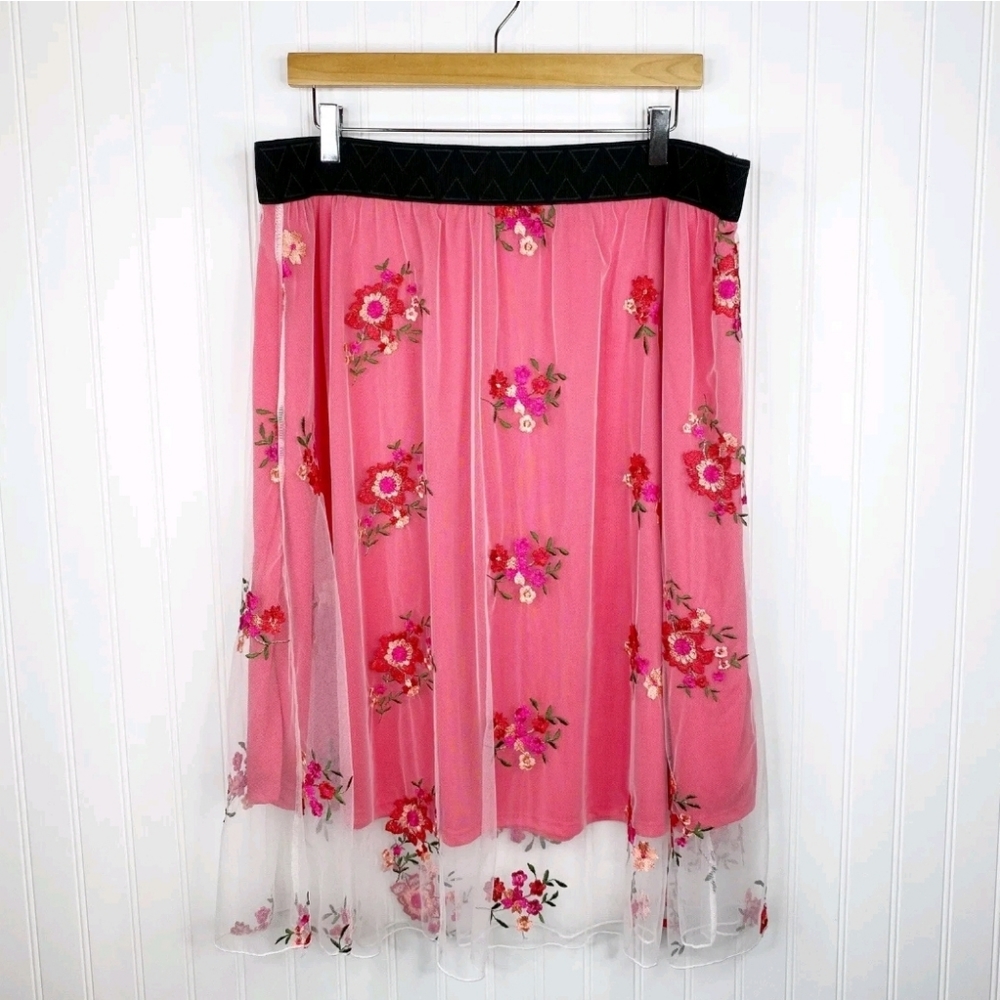 Lula Roe Embroidered midi skirt